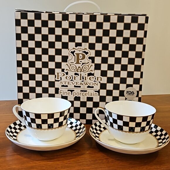 Checkered Tea Set, NWT - Picture 2 of 7